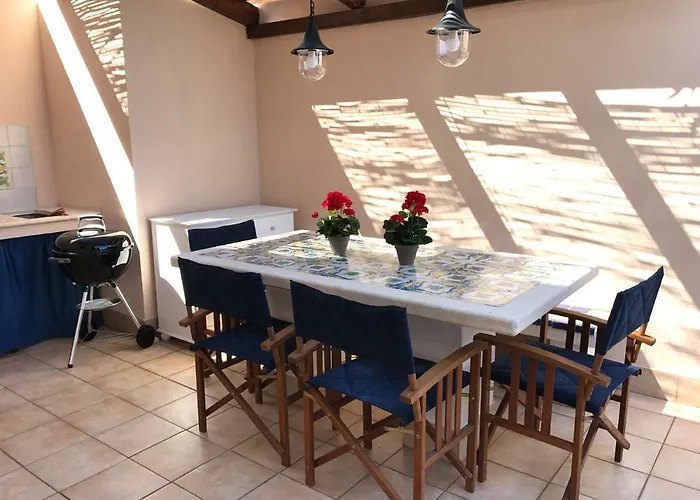 Blu Marea Semesterbostad *